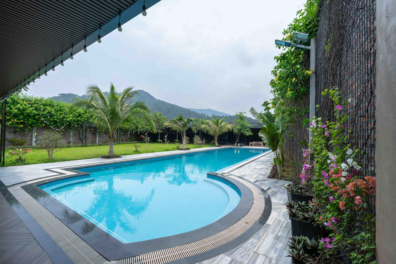 Grand Villa B