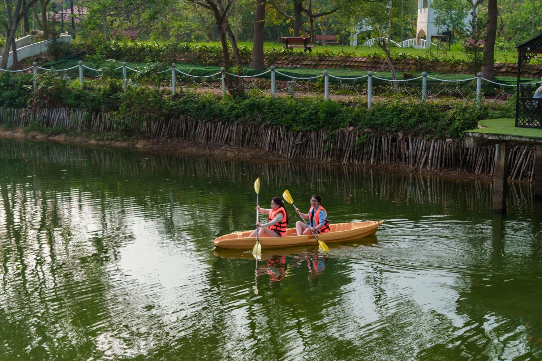 Chèo thuyền kayak – ảnh 1